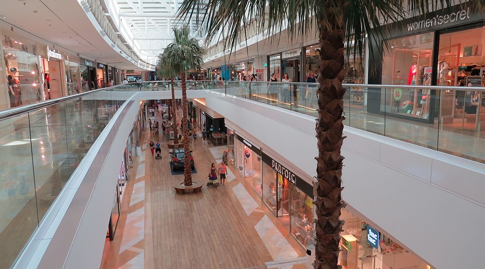 El Centro Comercial Miramar busca los Imprescindibles del Verano Notas de prensa