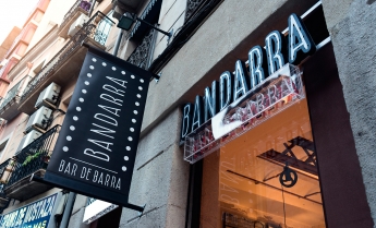 Entrada a Bandarra Bar de Barra