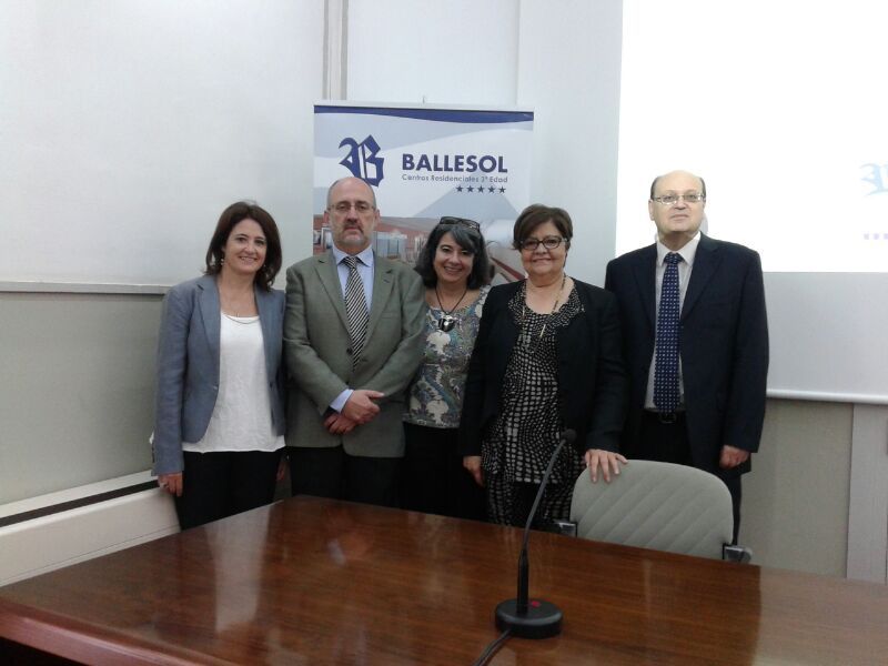 PONENTES DE LUJO EN EL CURSO CELEBRADO EN LA UIMP