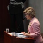 “¿Cuántas limitaciones más debo sufrir en defensa de mis derechos humanos?”: Zuccardi