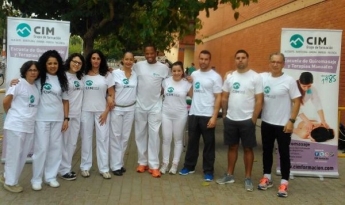 Masajistas de CIM Formación en la Volta a Peu al Cabanyal