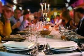 Barcelona, la provincia más cara en la que celebrar la cena de Navidad