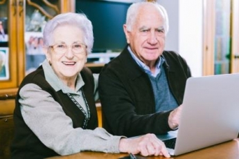 El 2015 será el año de los mayores en Internet