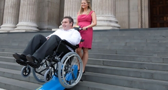 Turismo accesible. Cuiddo lanza su nueva gama de Orugas Salvaescaleras