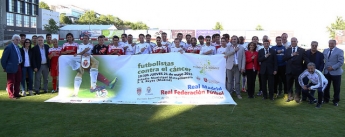 Madrid golea el cáncer en un partido benéfico