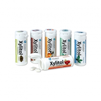 Según un estudio del Institute of Dentistry de Turku, el xilitol reduce el riesgo de caries en un 85%