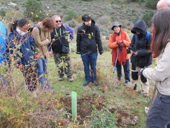 Ecosenderismo en la sierra norte de Madrid, gracias a Fundación Deporte y Desafío y Fundación Telefónica