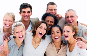 La ciencia señala las relaciones personales como la clave para vivir mejor