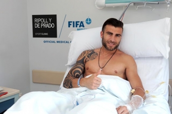 Armando, jugador del Elche Club de Fútbol, operado con éxito por los doctores Ripoll, De Prado y Quesada