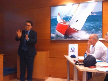 Hempel lanza al mercado náutico la gama Yacht PRO de productos profesionales para grandes esloras