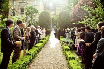 Una finca de celebración ilegal puede costarte la boda
