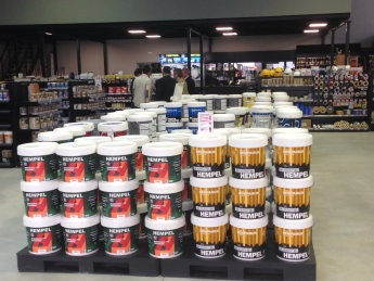 Hempel transforma, con la mayor excelencia, 8 tiendas de pintura en atractivas 'Boutiques del Color'