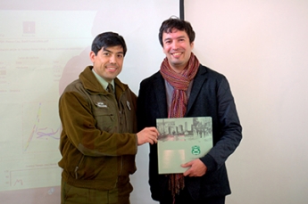 Taller de grafología científica forense a Carabineros de Chile con tecnología de edatalia