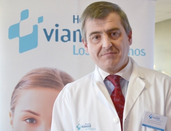 Dr. Antonio Bazán: ''Lo que más reclaman las pacientes de cirugía estética son resultados personalizados y naturales''