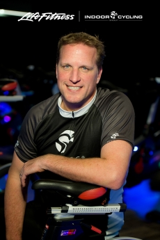 La marca de ciclismo indoor Tomahawk se convierte en Life Fitness powered by ICG