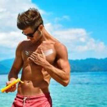 Un verano sin complejos gracias a Dr. Junco