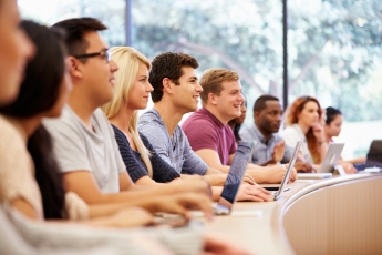 Beneficios de aprender japonés en Japón