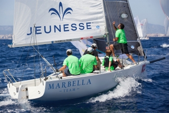 Jeunesse, nuevo patrocinador del equipo de regatas Marbella Team