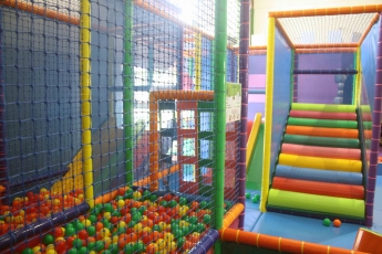 Icolandia recomienda la inspección de parques infantiles de interior con personal cualificado