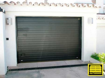 Autodoor lanza una galería de proyectos en nueva web