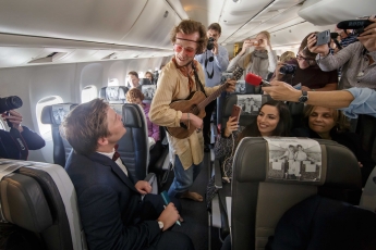 Icelandair, la única aerolínea en ofrecer un viaje en el tiempo