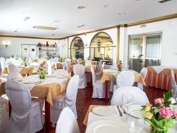 Restaurante Arrocería Poniente en Granada presenta su nuevo bufet libre
