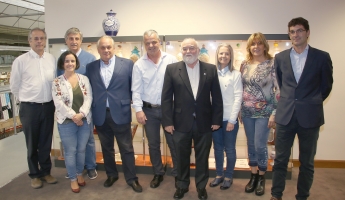 Una delegación de la Federación Farmacéutica Argentina visita Gipuzkoa para conocer el modelo de farmacia