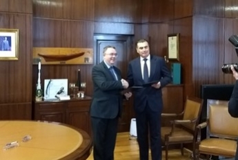 Convenio entre el CME y la UPM