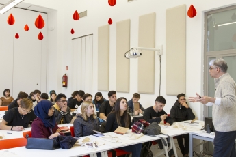 IED Madrid oferta cursos preuniversitarios de introducción al mundo del diseño