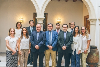 Almunia Abogados firma un acuerdo de colaboración con Controladores Aéreos para las Hipotecas Multidivisa