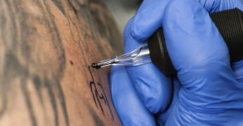Un curso de tatuaje garantiza la calidad de los nuevos tatuadores