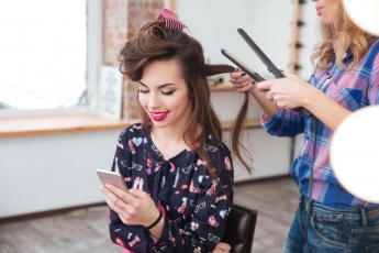 Tutupé, nuevo servicio de peluquería y estética a domicilio que busca revolucionar el sector