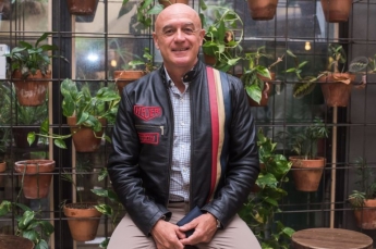 TAG Heuer, Manu San Félix y Loewe Perfumes: juntos en defensa de la Posidonia