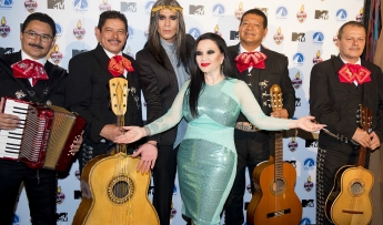 'Alaska & Mario' viajan a sus orígenes de la mano de Lavinia Audiovisual