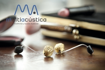EORA presenta el primer audífono joya 