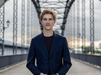 Noticias Franquicias | Jan Lisiecki