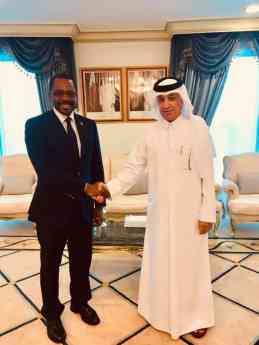 Los países exportadores de gas y los líderes energéticos de Qatar se reúnen con el Ministro de Petróleo de Guinea