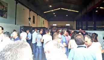 Más de 150 personas en la inauguración del nuevo centro de CUPA STONE en Sevilla