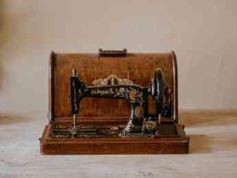 maquina de coser singer antigua