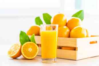 La evidencia científica respalda que el zumo de naranja es un alimento saludable, según Asozumos