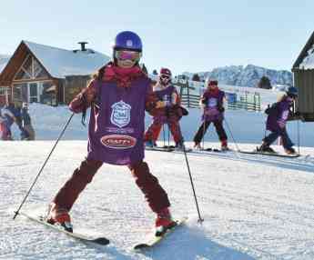 Escuela Ski Baqueira arranca la temporada de nieve con más de 20.000 horas lectivas en oferta