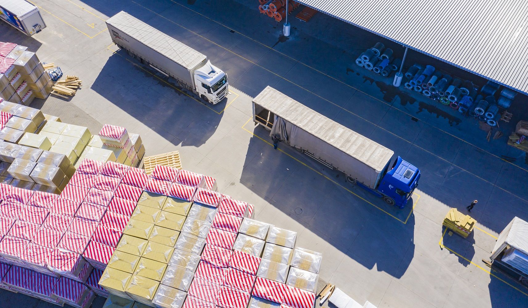 Los transportistas de Ontruck triplican sus esfuerzos para mantener el abastecimiento de productos de primera necesidad