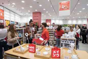 Noticias Franquicias | Miniso llega a Denia