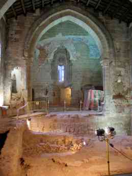 Noticias Artes Visuales | Interior de la Iglesia de Santiago de