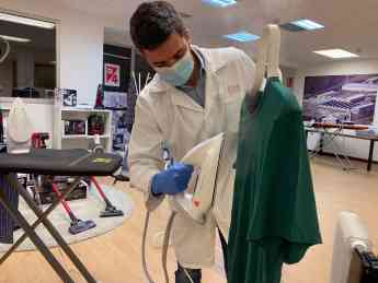 Di4 vende en El Corte Inglés una plancha única que higieniza la ropa y la deja libre de virus y bacterias