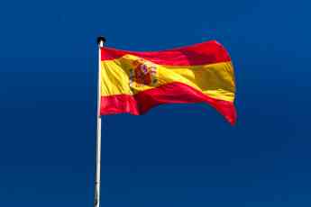 Aumenta la demanda de artículos con la bandera de España, por labanderadeespaña.com