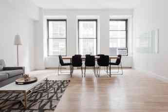 Luz, naturaleza y espacio. Los tres elementos tendencia del 2021, según Muebles Industria