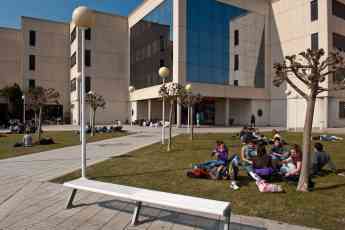 Escuelas Universitarias Gimbernat detectan un aumento de los estudios con vocación de servicio