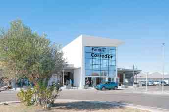 Noticias Franquicias | Exterior PArque Corredor