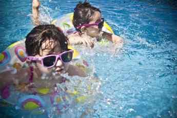 Piscinas Lara: "Un buen filtrado es la clave de una buena calidad del agua de la piscina en verano"